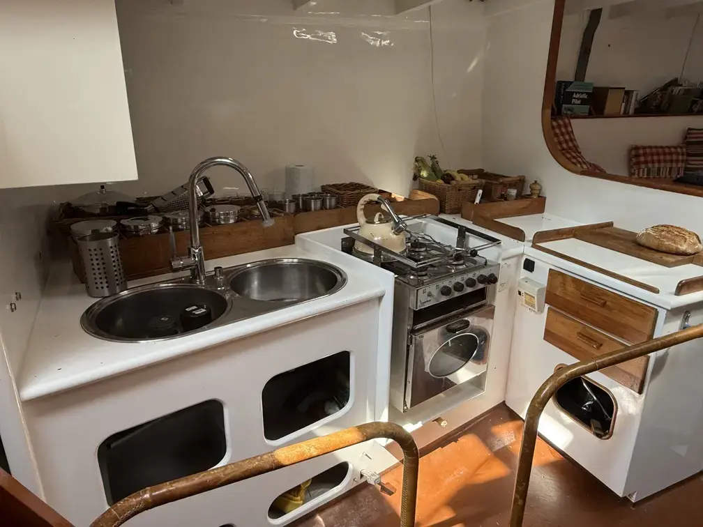 Thumbnail von Laurent Giles Dyarchy Gaff Cutter