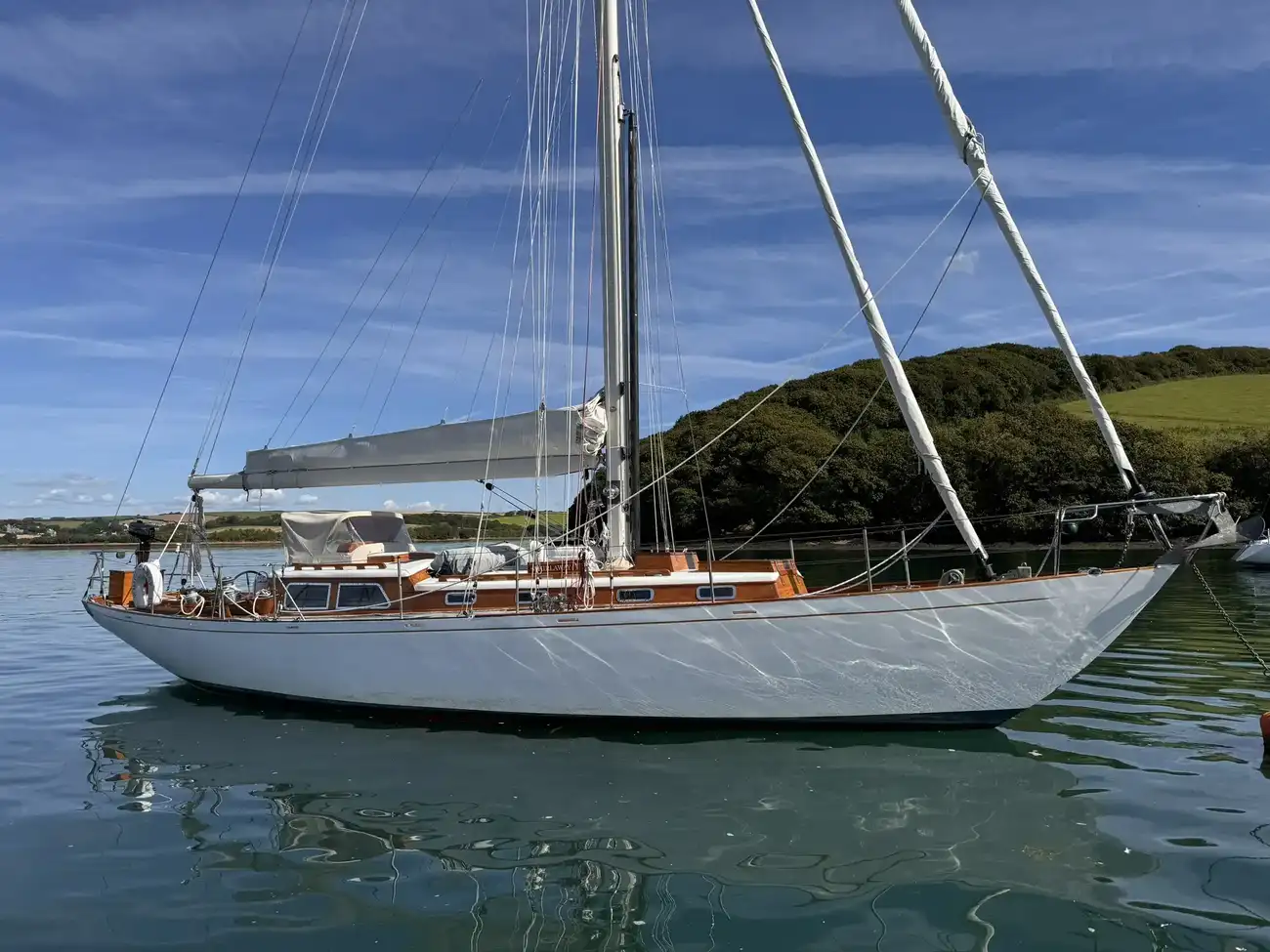 Tucker-Brown Kim Holman Bermudan Cutter Kim Holman Bermudan Cutter