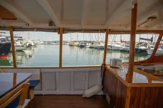 Thumbnail von Curtis and Pape Classic Commercial Dining Charter Vessel