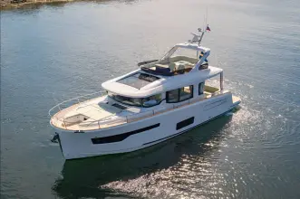 Thumbnail von Nimbus 495 Flybridge