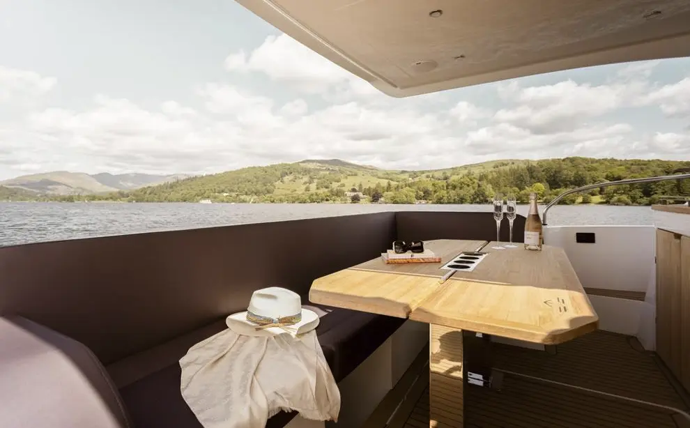 Thumbnail von Sealine F430