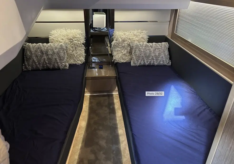 Thumbnail von Sealine F430