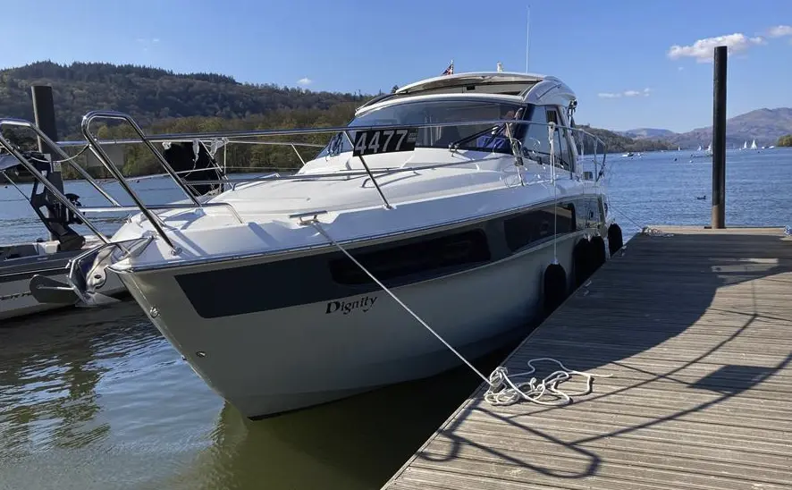 Bavaria S36 Coupe Dignity