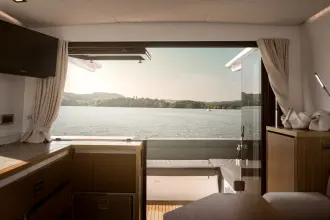 Thumbnail von Sealine C335