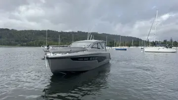 Thumbnail von Sealine S335