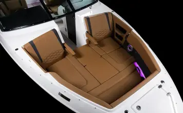 Thumbnail von Four Winns H9