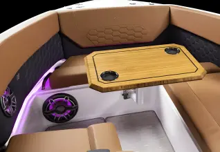 Thumbnail von Four Winns H9