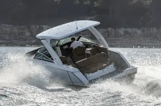 Thumbnail von Four Winns H9