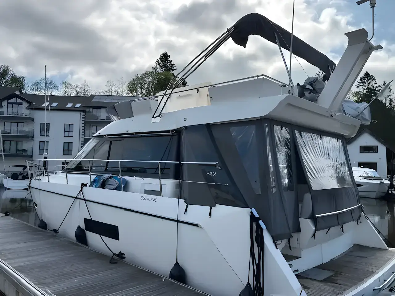 Thumbnail von Sealine F42