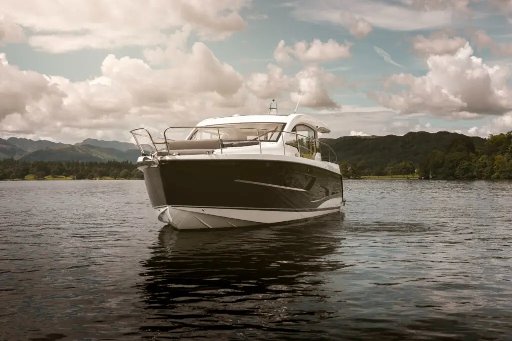 Thumbnail von Sealine C390