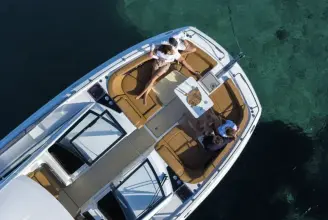 Thumbnail von Four Winns TH36