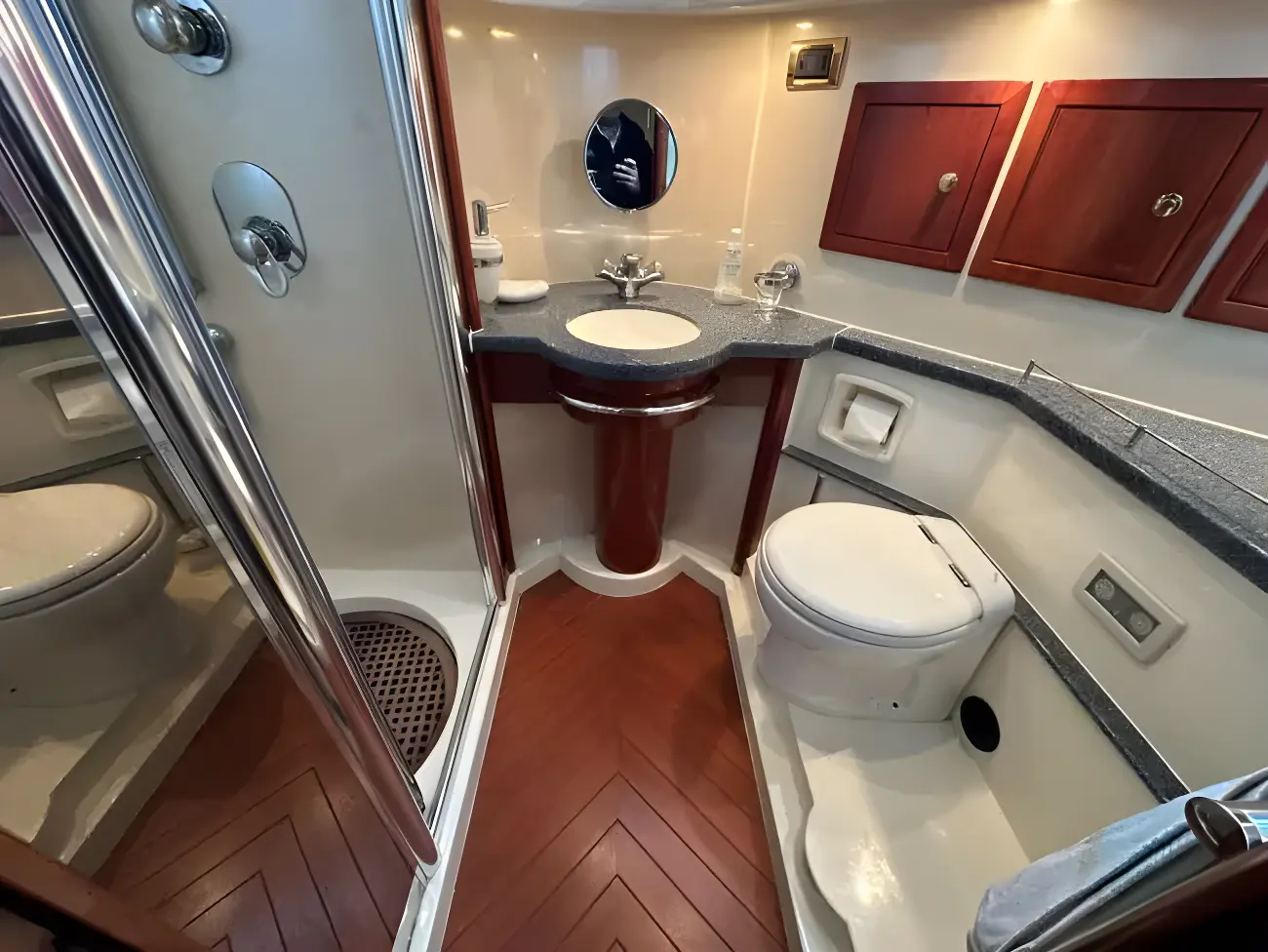 Thumbnail von Fairline Squadron 52