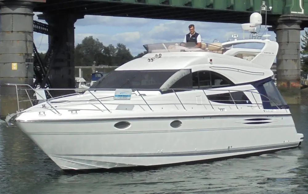 Fairline Phantom 40