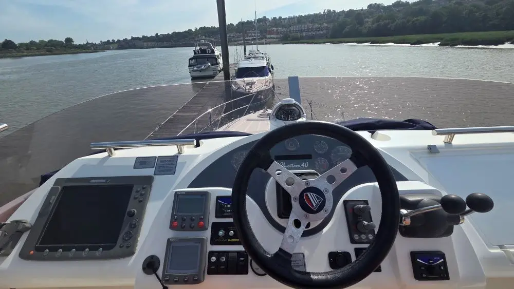 Thumbnail von Fairline Phantom 40