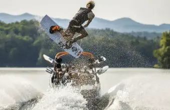 Thumbnail von Malibu M220