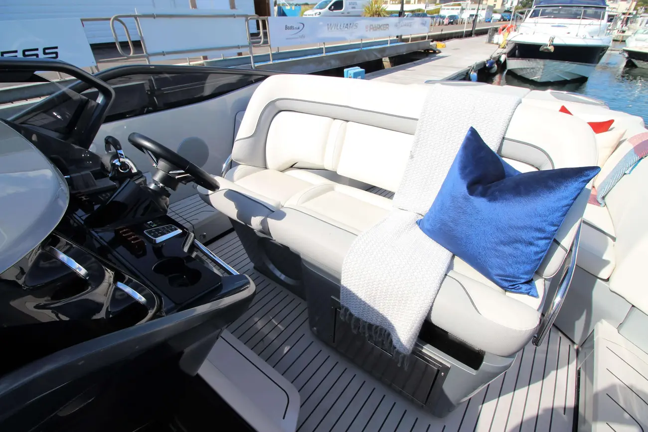 Thumbnail von Princess R35