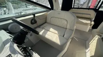 Thumbnail von Regal 26 Express Cruiser