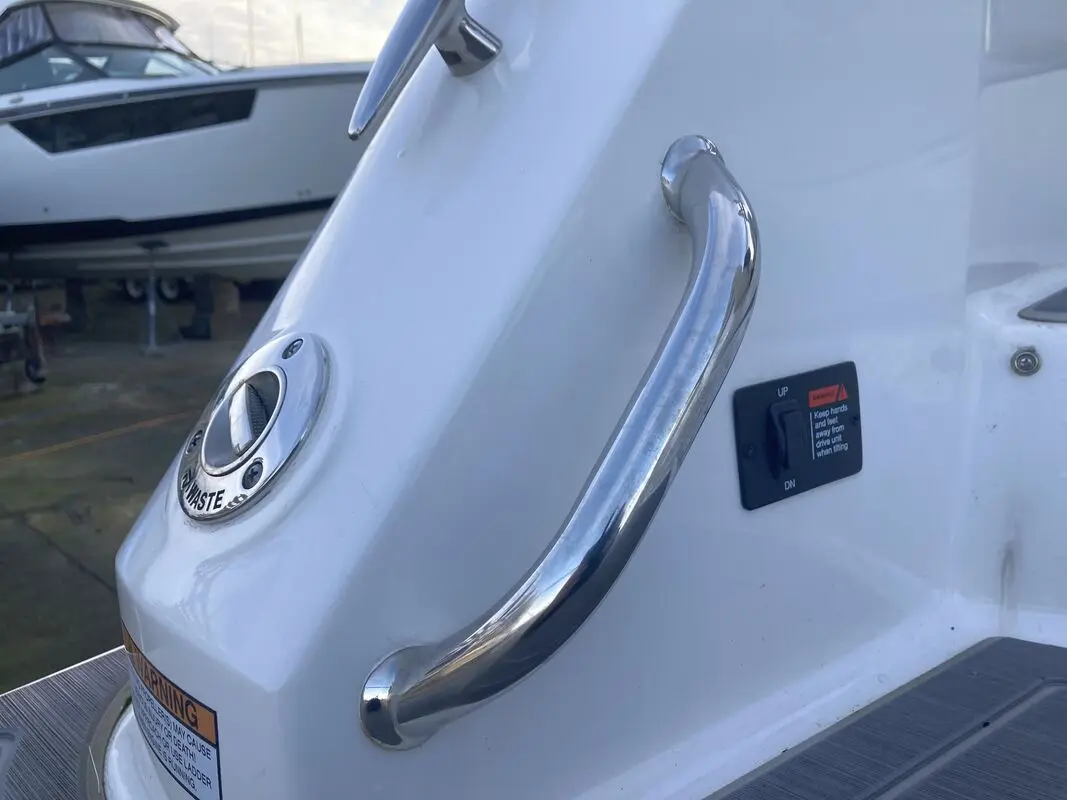 Thumbnail von Regal 26 Express Cruiser