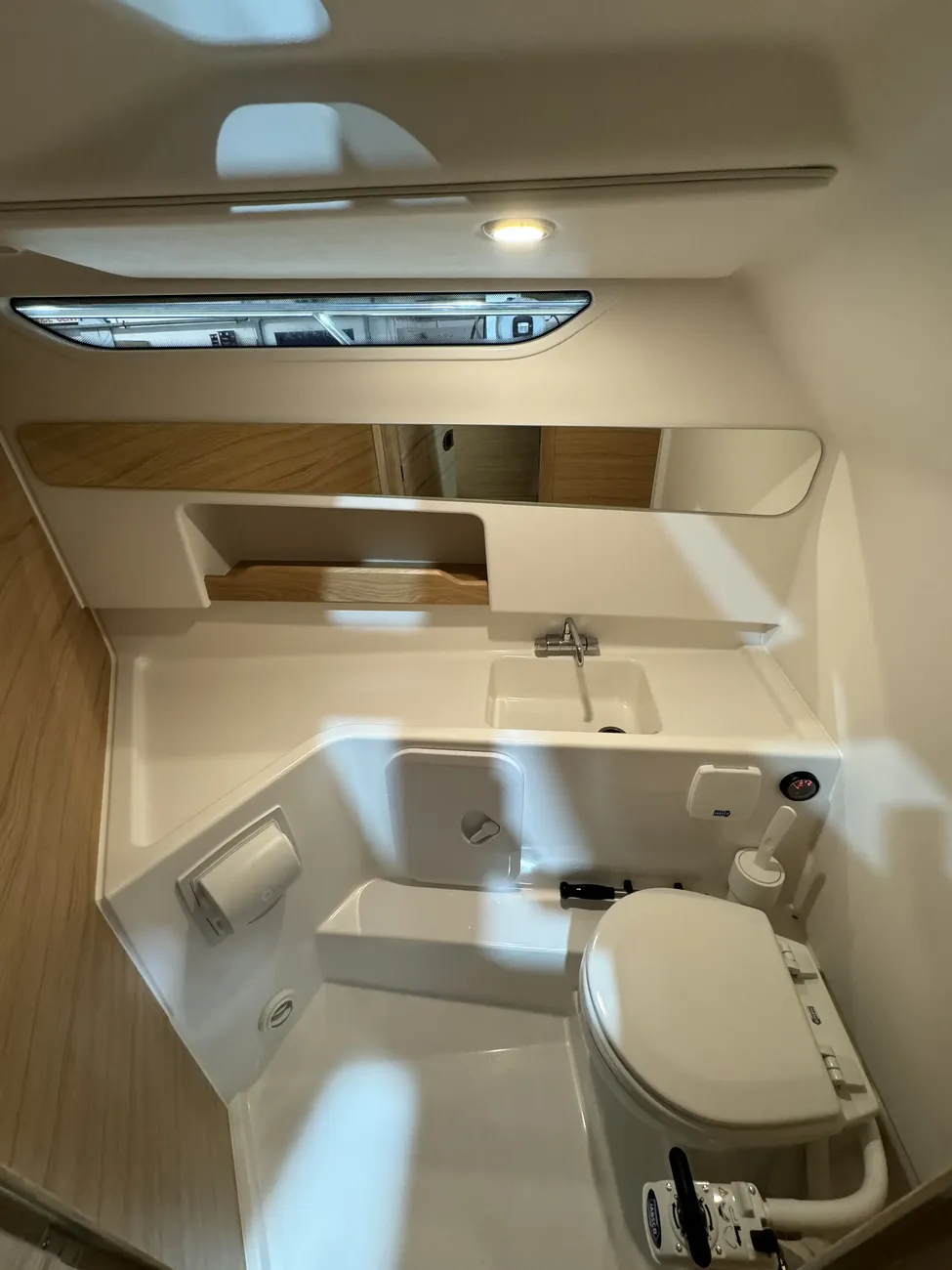 Thumbnail von Nimbus W9