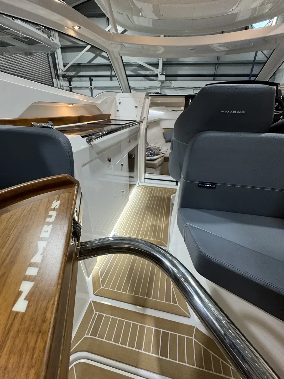 Thumbnail von Nimbus W9