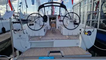 Thumbnail von Jeanneau Sun Odyssey 350