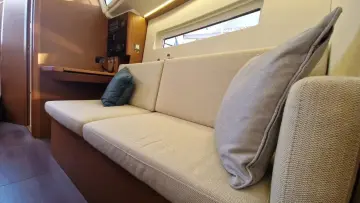 Thumbnail von Jeanneau Sun Odyssey 350