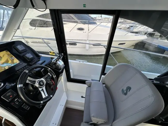 Thumbnail von Beneteau Antares 9