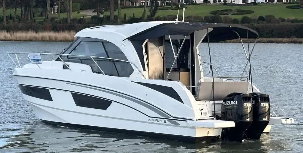 Thumbnail von Beneteau Antares 9