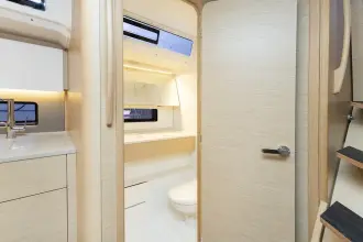 Thumbnail von Dufour 41 Elise 3