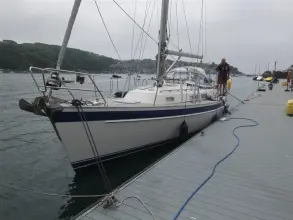 Thumbnail von Hallberg-Rassy 37