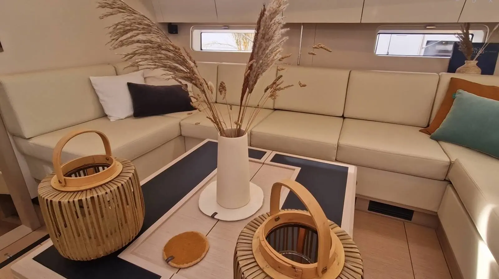 Thumbnail von Jeanneau Yachts 65