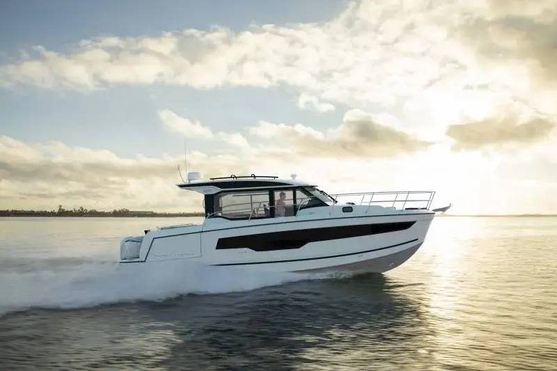 Jeanneau Merry Fisher 1095 Fly Series 2