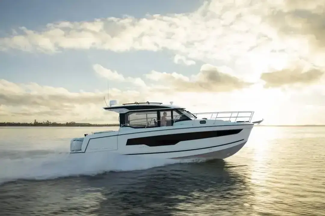 Jeanneau Merry Fisher 1095 Fly Series 2