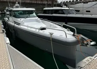 Thumbnail von Axopar 37 Sport Cabin