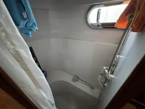 Thumbnail von Broom 41 Half Moon