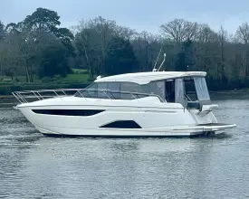 Thumbnail von Bavaria R40 Swysh