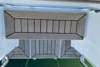 Thumbnail von Southerly 38 Snow Goose