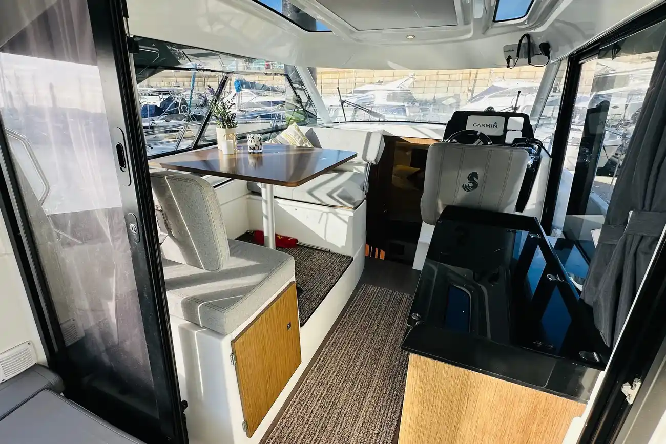 Thumbnail von Beneteau Antares 9