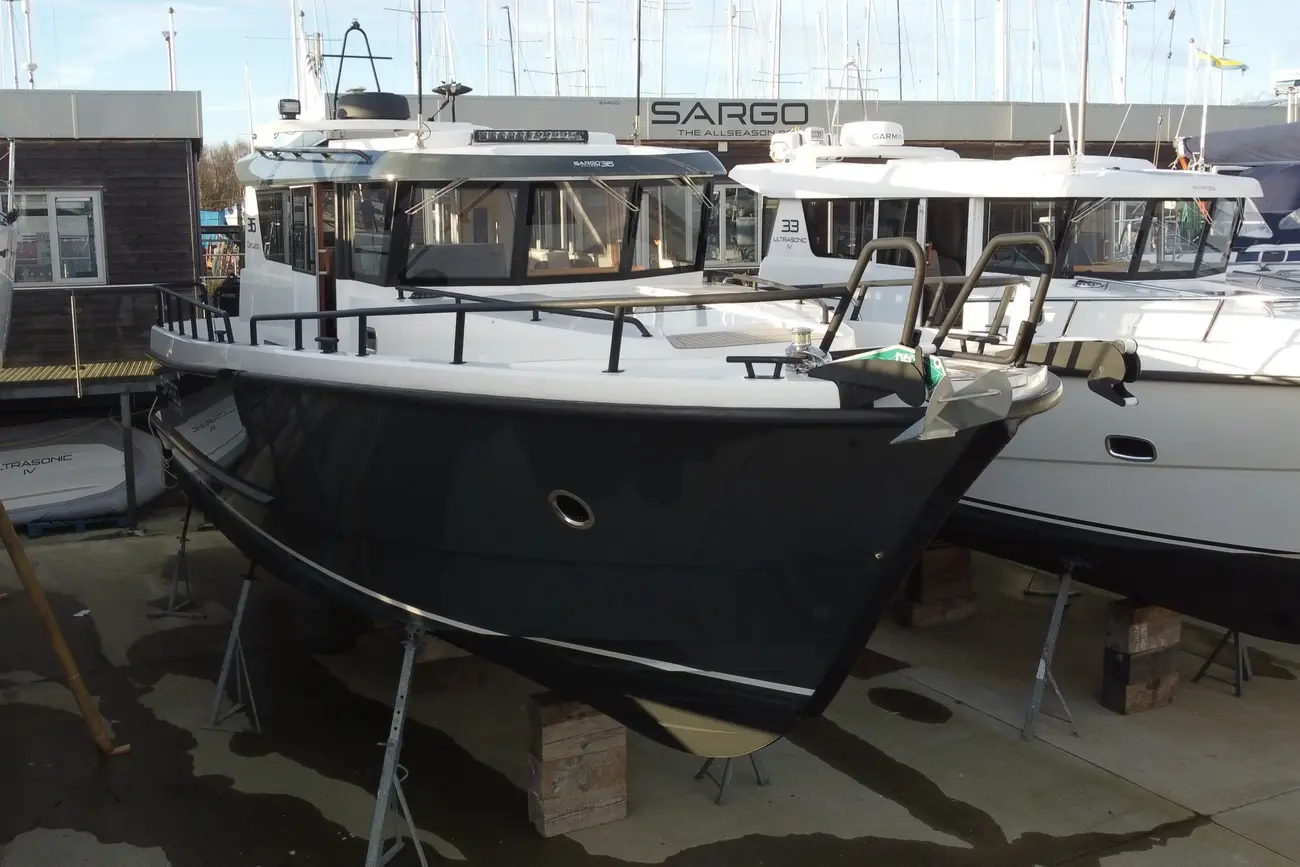 Sargo 36 Explorer Cerulean