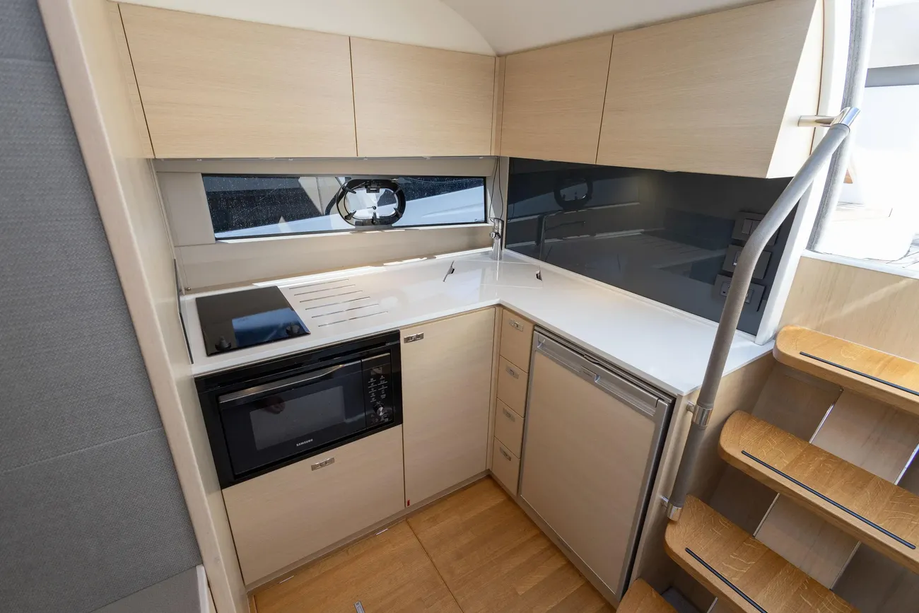 Thumbnail von Princess V40 Penelope Grace