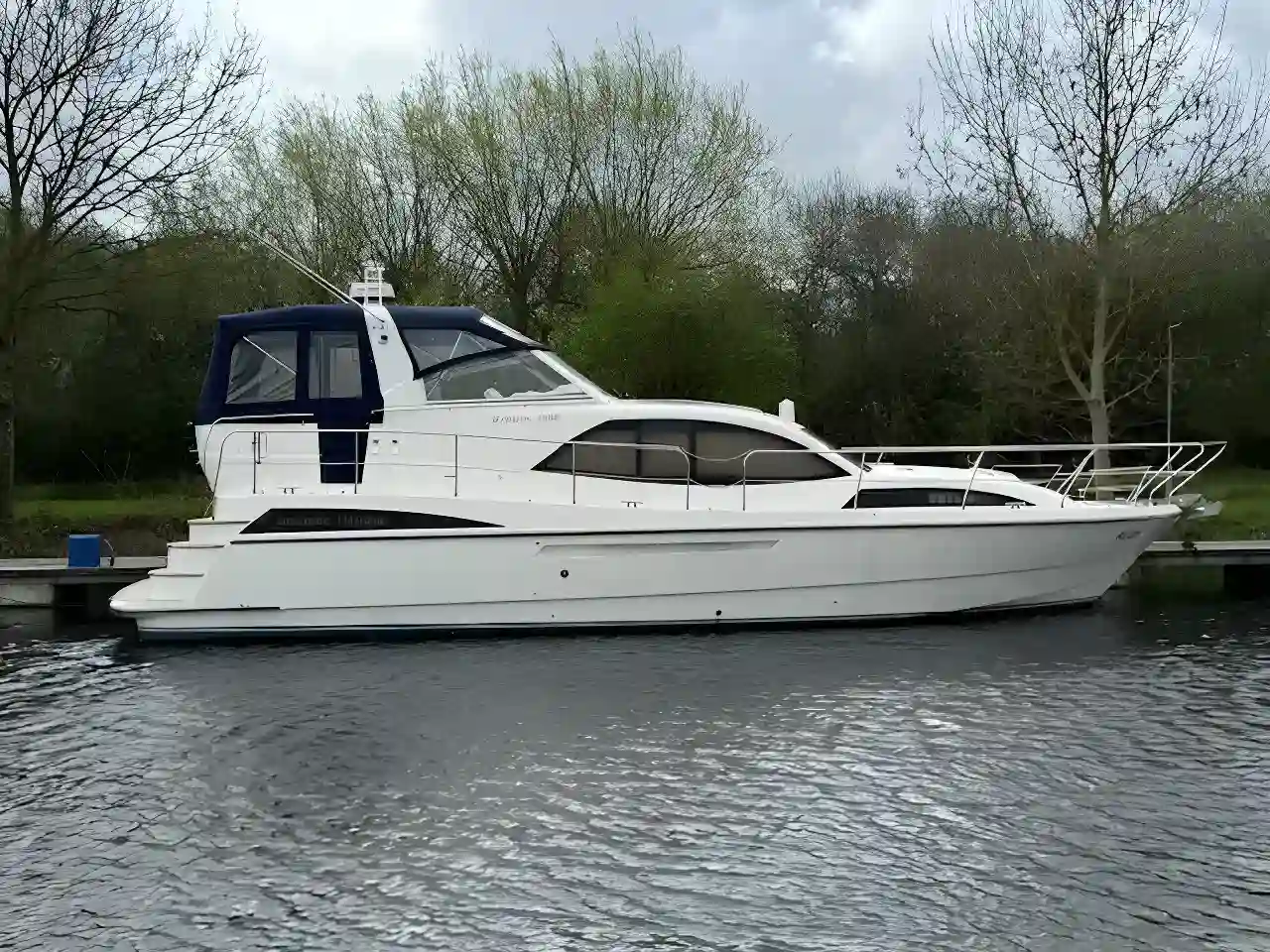 Thumbnail von Broom 425 Ruby III