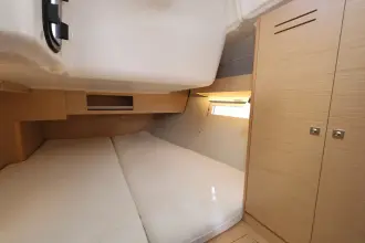 Thumbnail von Dufour 390 Sea Essay