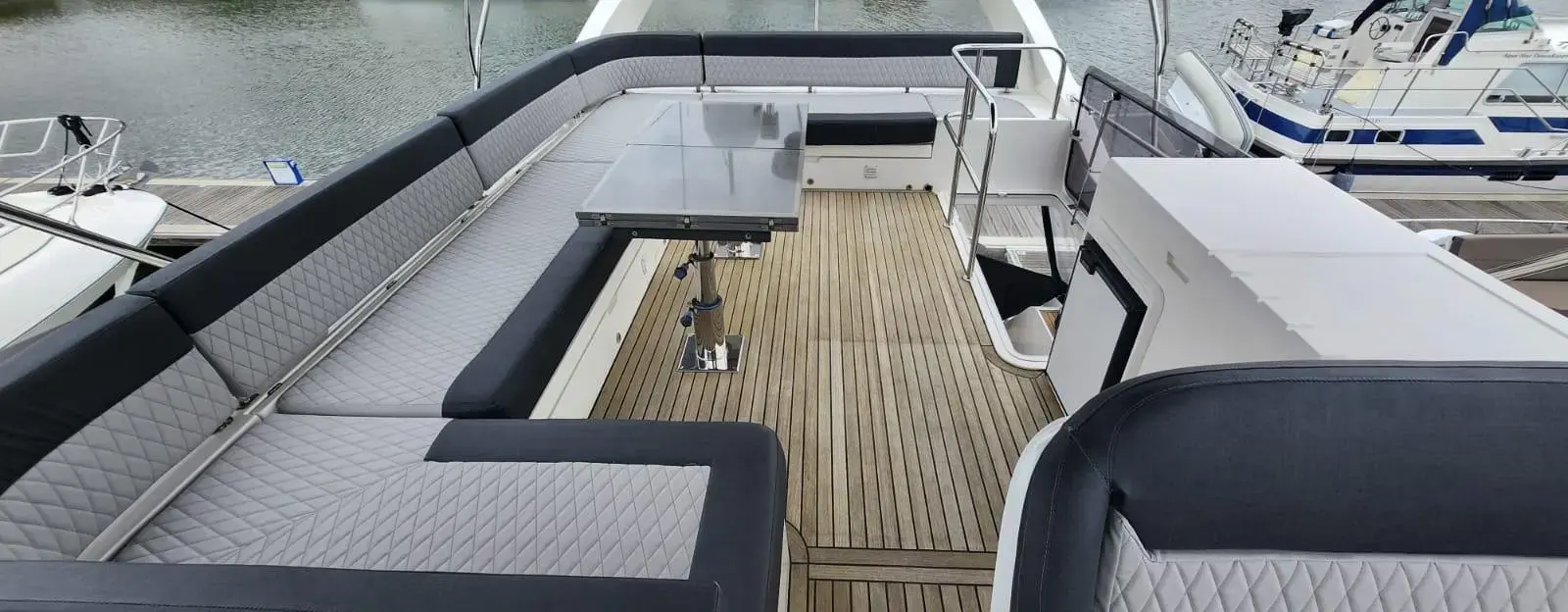 Thumbnail von Galeon 550 FLY
