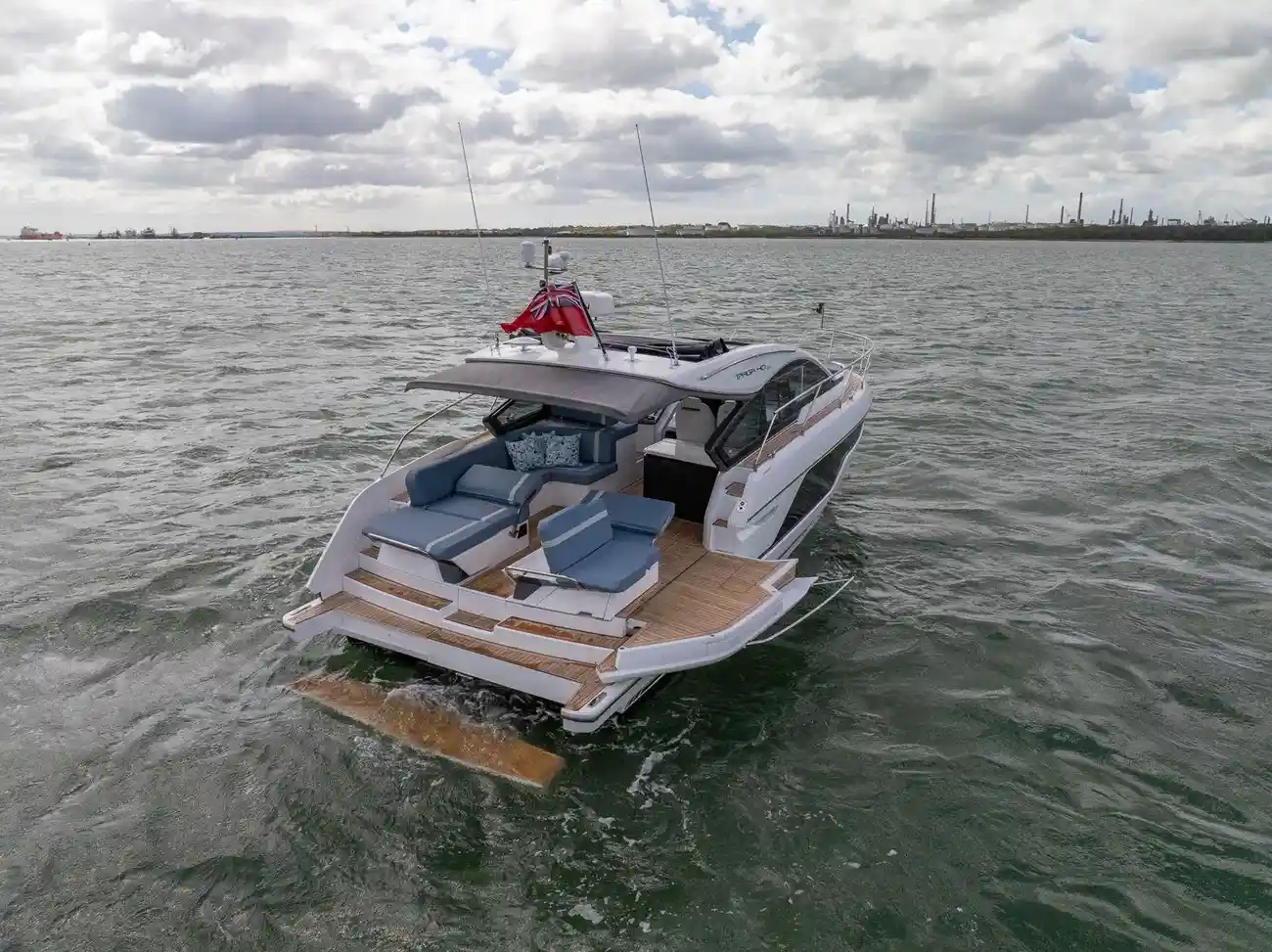 Thumbnail von Fairline Targa 40