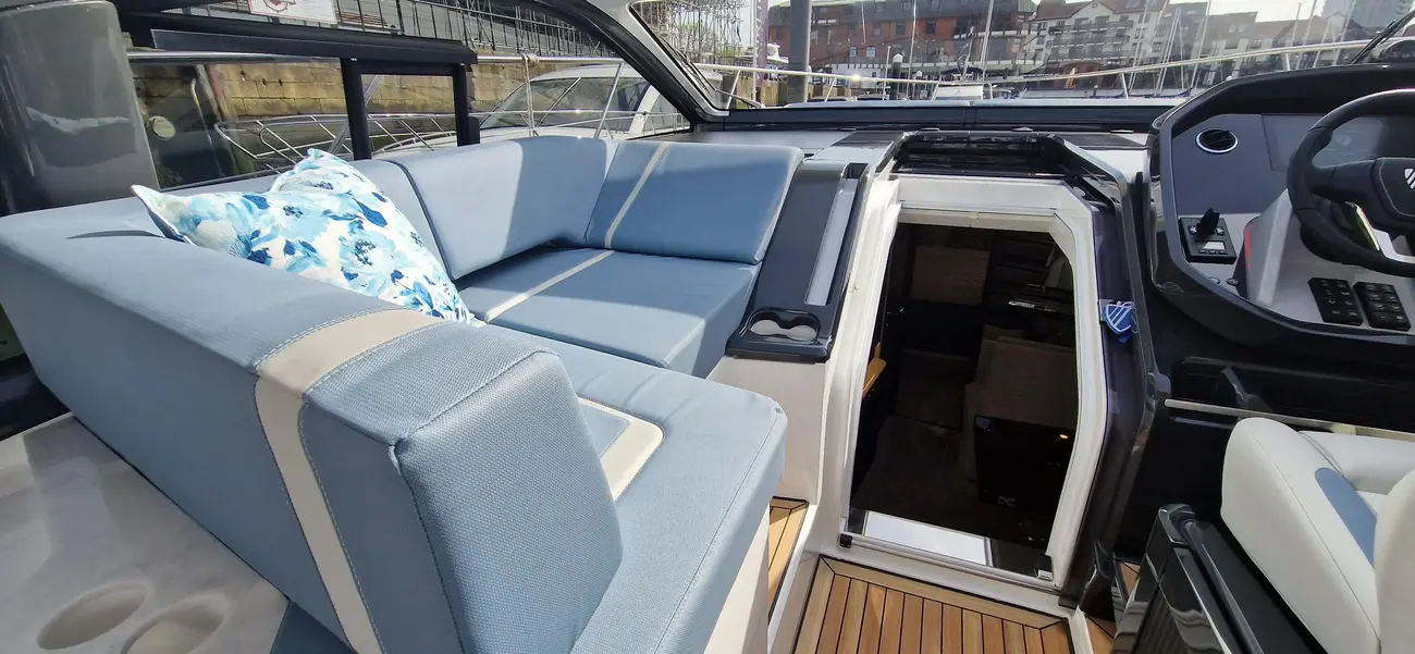 Thumbnail von Fairline Targa 40