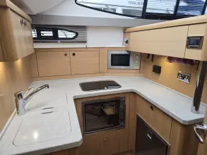 Thumbnail von Haines 32 Sedan Licence to Chill