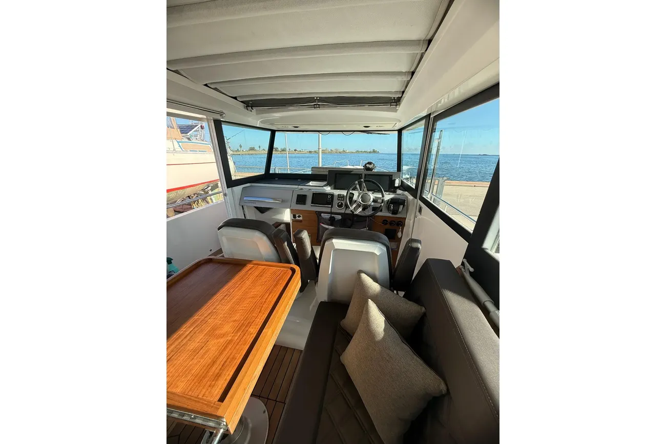 Thumbnail von Axopar 37 XC Cross Cabin