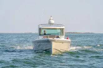 Thumbnail von Axopar 37 XC Cross Cabin