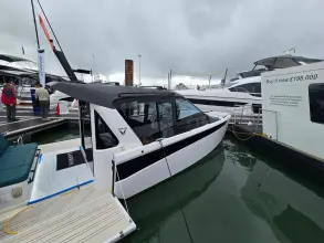 Thumbnail von Virtue V10 Top