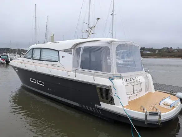 Nimbus 405 Coupe Bertie